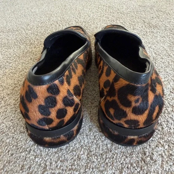 Vionic Sellah Calf Hair Animal Print Slip On Loafers Size 38 US7.5 Arch Support - Picture 8 of 9